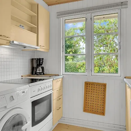 Ferienhaus 2 Bedroom Amazing In