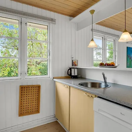 Ferienhaus 2 Bedroom Amazing In *