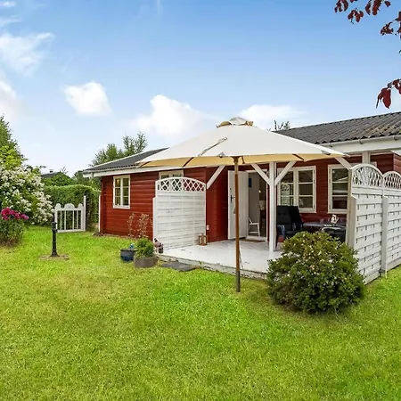 Cozy In With Wifi Holiday home